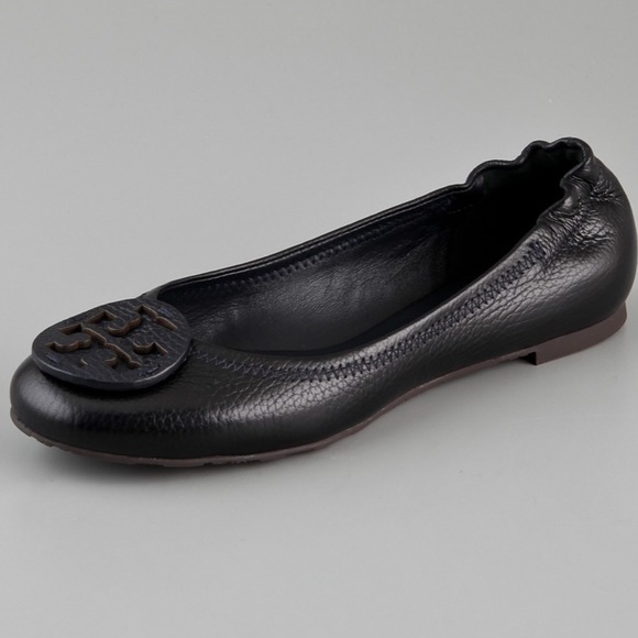 Tory Burch Shoes - Tory Burch Reva Ballet Tonal Leather Flats 11 logo